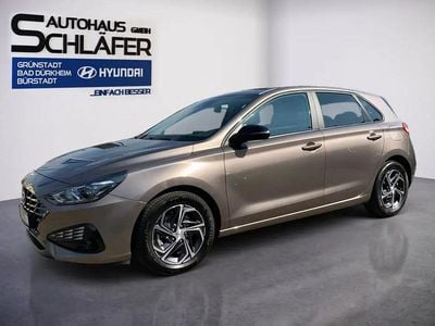 Gebraucht Hyundai i30 Edition 30 119 PS (87 kW) 2022 Silky bronze / met Limousine