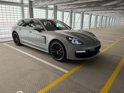 Second-hand Porsche Panamera Turbo S 680 CP (500 kW) 2020 Argintiu Berlinǎ