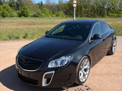 Gebraucht Opel Insignia OPC 325 PS (239 kW) 2011 Schwarz Limousine