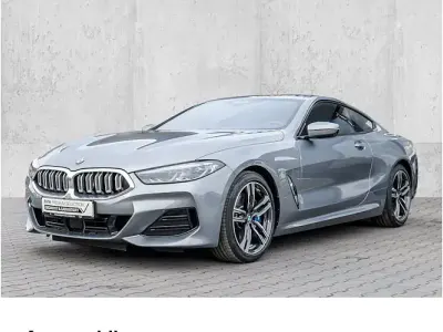Gebraucht BMW 840 Shadowline 333 PS (244 kW) 2025 Grau Coupé