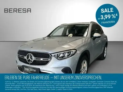 Używany Mercedes GLC200 Avantgarde 204 KM (150 kW) 2025 Srebrny SUV