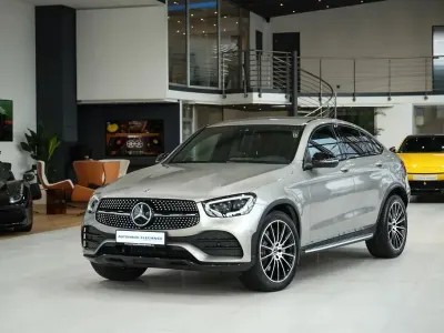 Gebraucht Mercedes GLC300 AMG line 258 PS (189 kW) 2019 Mojavesilber metalliclack SUV