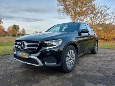 Mercedes GLC220