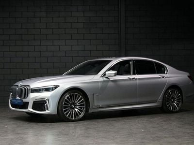 Glaciersilber metallic Gebraucht 2019 BMW 750 M Sport Limousine | 44.500 € (Fairer Preis)