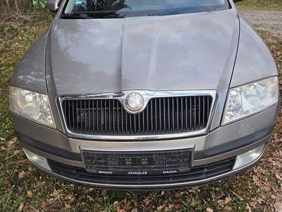 Gebraucht Skoda Octavia 102 PS (75 kW) 2009 Gold Kombi