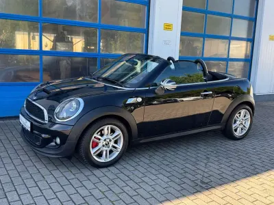 Gebraucht Mini Cooper S Coupé Chili 184 PS (135 kW) 2012 Midnight black metallic Coupé
