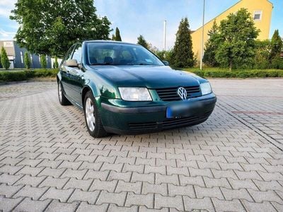 VW Bora