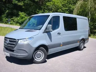 Gebraucht Mercedes Sprinter 170 PS (125 kW) 2021 Blaugrau Van