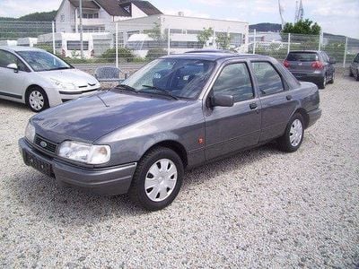 Usata Ford Sierra 116 CV (85 kW) 1992 Grigio Berlina
