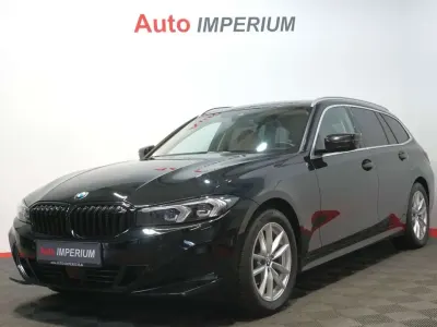 Gebraucht BMW 320 Sport Line 190 PS (139 kW) 2022 Schwarz Limousine