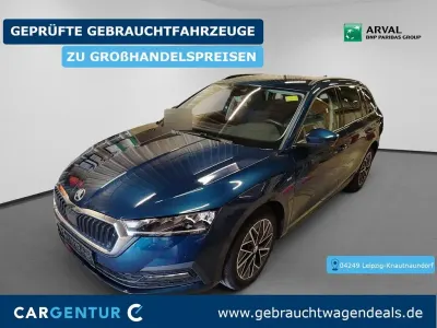 Gebraucht Skoda Octavia Clever 150 PS (110 kW) 2022 Blau Kombi