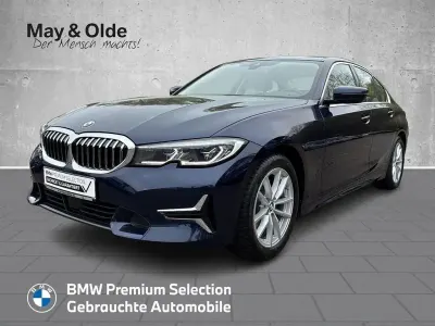 Gebraucht BMW 320 Sport Line 190 PS (139 kW) 2021 Blau Limousine