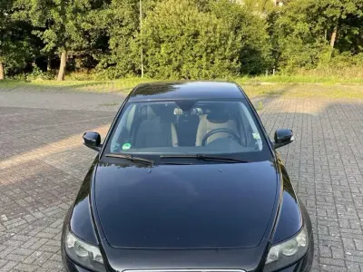 Gebraucht Volvo S40 115 PS (84 kW) 2009 Grau Limousine