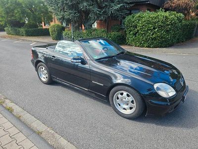 Second-hand Mercedes SLK200 163 CP (119 kW) 2002 Negru Cabrio