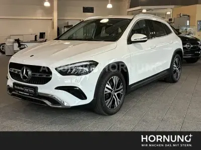 Gebraucht Mercedes GLA220 190 PS (139 kW) 2025 Weiß SUV
