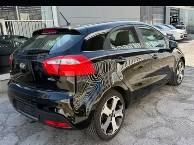 Gebraucht Kia Rio Sport 90 PS (66 kW) 2013 Schwarz Limousine
