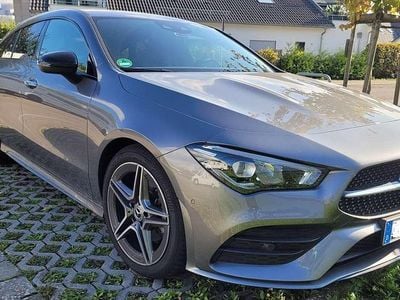 Gebraucht Mercedes CLA200 Shooting Brake AMG 163 PS (119 kW) 2022 Grau Kombi