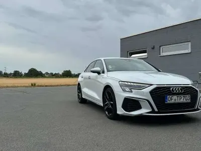 Gebraucht Audi A3 S-Line 110 PS (80 kW) 2021 Weiß Limousine