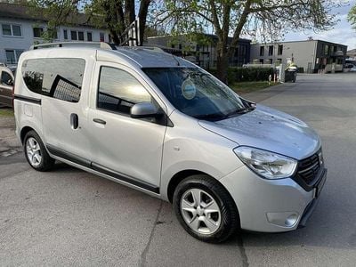 Usata Dacia Dokker Comfort 102 CV (75 kW) 2018 Grigio Monovolume