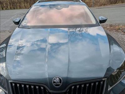 Gebraucht Skoda Superb Style 150 PS (110 kW) 2018 Grau Kombi