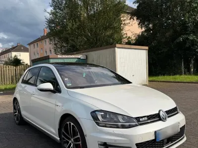 Gebraucht VW Golf VII Sportline 184 PS (135 kW) 2013 Weiß Limousine
