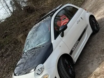 Gebraucht Abarth 595 145 PS (106 kW) 2019 Weiß Kleinwagen