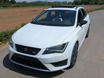 Używany Seat Leon ST CUPRA 290 KM (213 kW) 2016 Biały Kombi