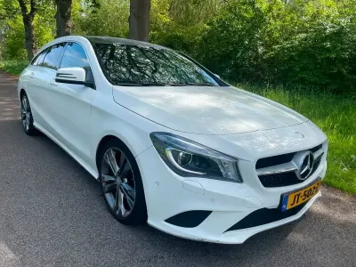 Gebraucht Mercedes CLA200 Shooting Brake Edition 136 PS (100 kW) 2016 Weiß Kombi