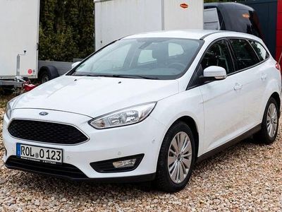 Usata Ford Focus Business Edition 116 CV (85 kW) 2015 Bianco Station wagon
