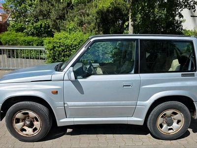 Begagnad Suzuki Vitara 131 HK (96 kW) 1997 Silver SUV