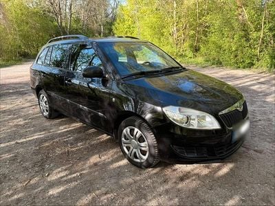 Second-hand Skoda Fabia 105 CP (77 kW) 2012 Negru Break