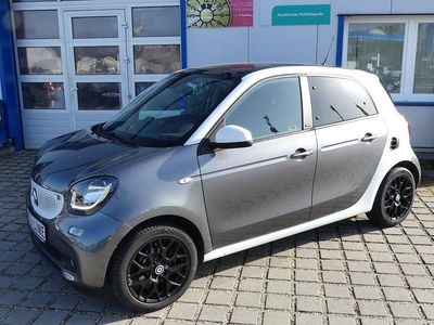 Usado Smart ForFour Passion 90 HP (66 kW) 2019 Cinzento Citadino