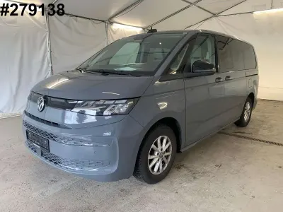 Gebraucht VW Multivan S 150 PS (110 kW) 2023 Pure grey Van / Kleinbus