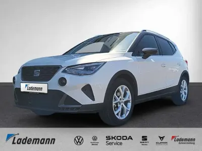Usata Seat Arona FR 110 CV (80 kW) 2023 Bianco SUV
