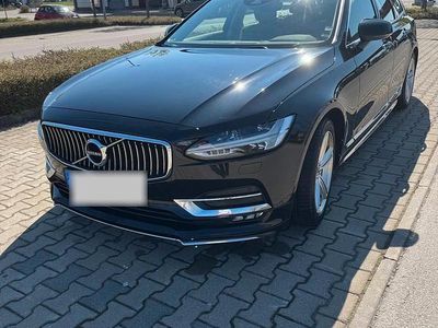 Second-hand Volvo V90 238 CP (175 kW) 2016 Negru Break