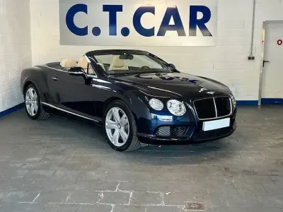 Begagnad Bentley Continental GT Convertible 507 HK (372 kW) 2013 Blå Cab