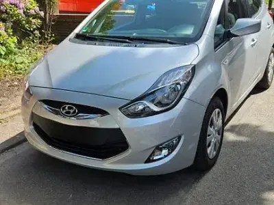 Brugt Hyundai ix20 Edition 125 HK (91 kW) 2014 Sølv Hatchback