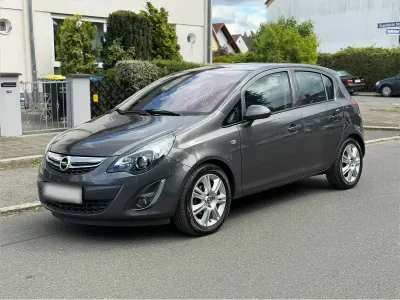 Gebraucht Opel Corsa Color Edition 101 PS (74 kW) 2012 Grau Kleinwagen