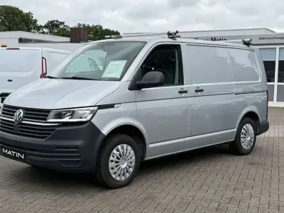 Gebraucht VW Transporter 150 PS (110 kW) 2020 Silber Van
