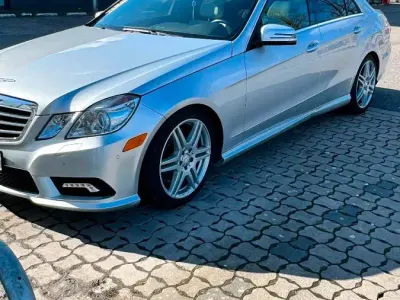Gebraucht Mercedes E500 Avantgarde 387 PS (284 kW) 2009 Silber Limousine
