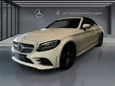 Gebraucht Mercedes C180 AMG 156 PS (114 kW) 2021 Weiß Cabrio