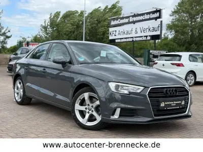 Gebraucht Audi A3 Sport 150 PS (110 kW) 2019 Grau Limousine