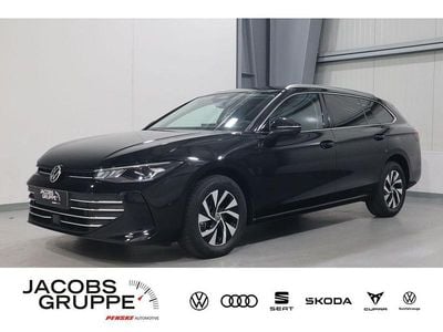 Grenadillschwarz Neu 2025 VW Passat Kombi | 49.499 € (Fairer Preis)
