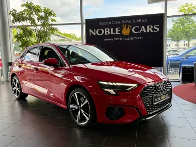 Gebraucht Audi A3 S-Line 150 PS (110 kW) 2022 Tangorot metallic (metallic) Limousine
