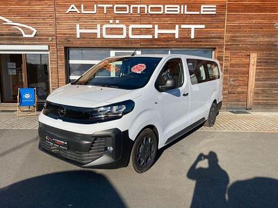 Weiß Gebraucht 2024 Opel Vivaro Van / Kleinbus | 39.590 €