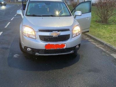 Gebraucht Chevrolet Orlando LT 163 PS (119 kW) 2012 Silber Van / Kleinbus