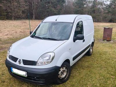 Gebraucht Renault Kangoo Authentique 75 PS (55 kW) 2007 Weiß Van / Kleinbus