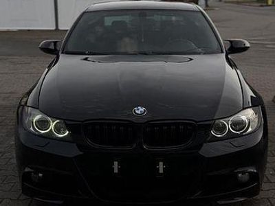 Schwarz Gebraucht 2007 BMW 330 M Sport Limousine | 9.999 € (Fairer Preis)