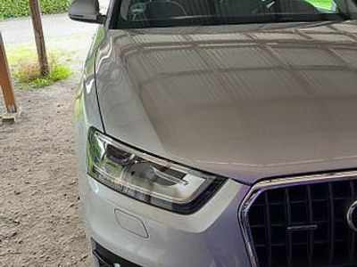 Gebraucht Audi Q3 177 PS (130 kW) 2011 Silber SUV