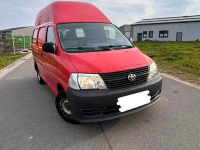 Brugt Toyota HiAce 95 HK (69 kW) 2008 Rød Van
